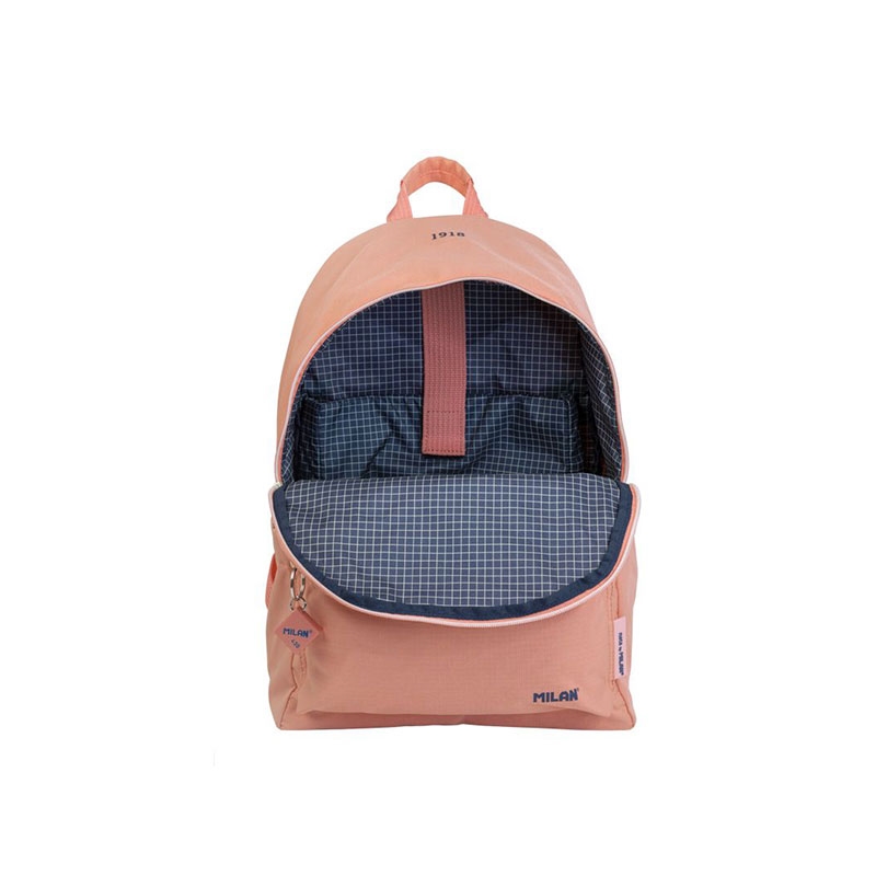 22 L